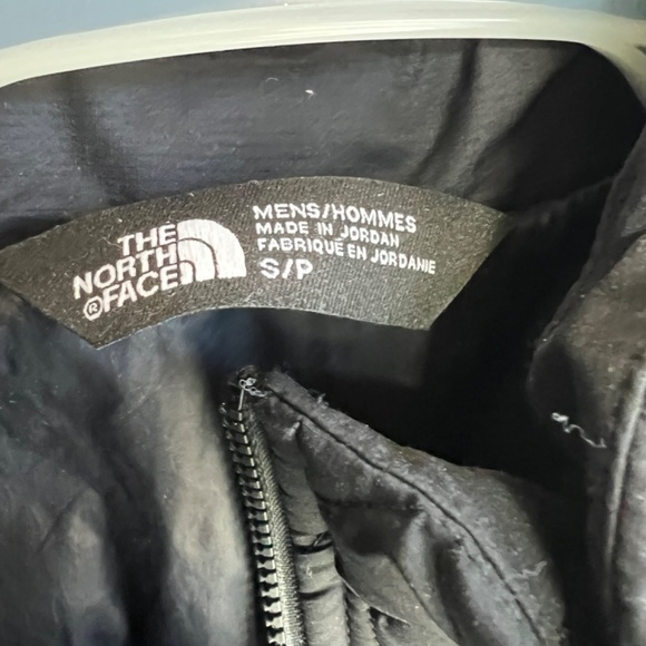 North Face thermoball vest Men’s Small HOT! Literally! - Picture 4 of 4